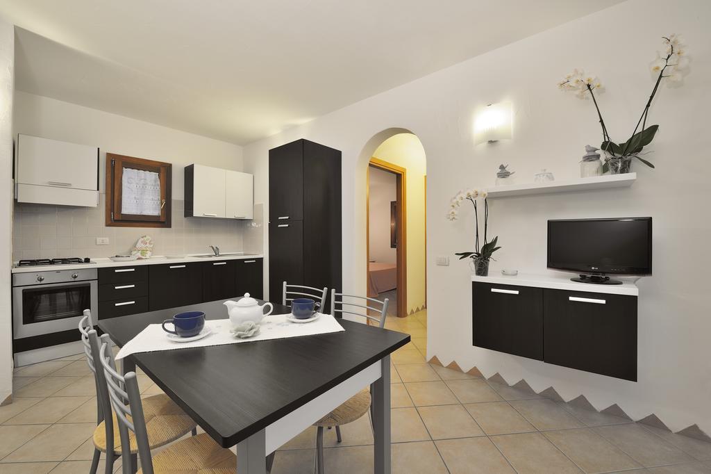 סאן תאודורו Residence Le Zagare מראה חיצוני תמונה