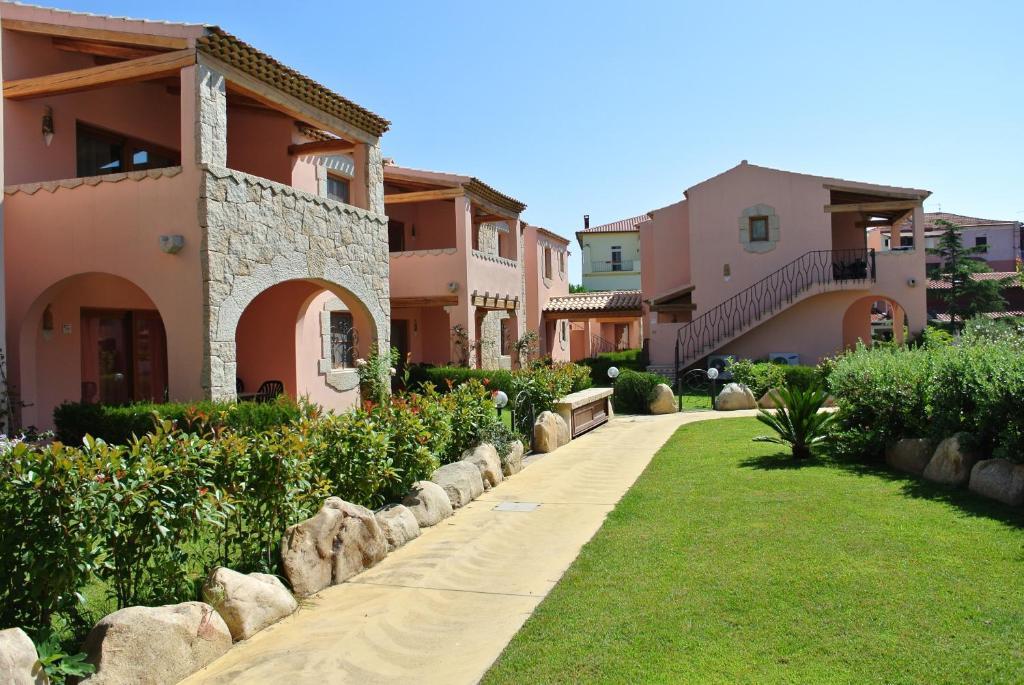 סאן תאודורו Residence Le Zagare מראה חיצוני תמונה