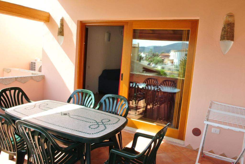 סאן תאודורו Residence Le Zagare חדר תמונה