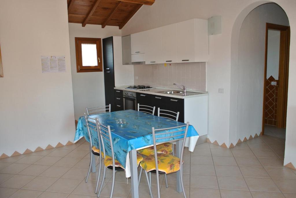 סאן תאודורו Residence Le Zagare חדר תמונה