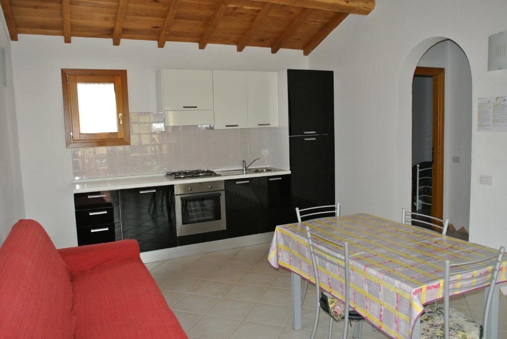 סאן תאודורו Residence Le Zagare חדר תמונה