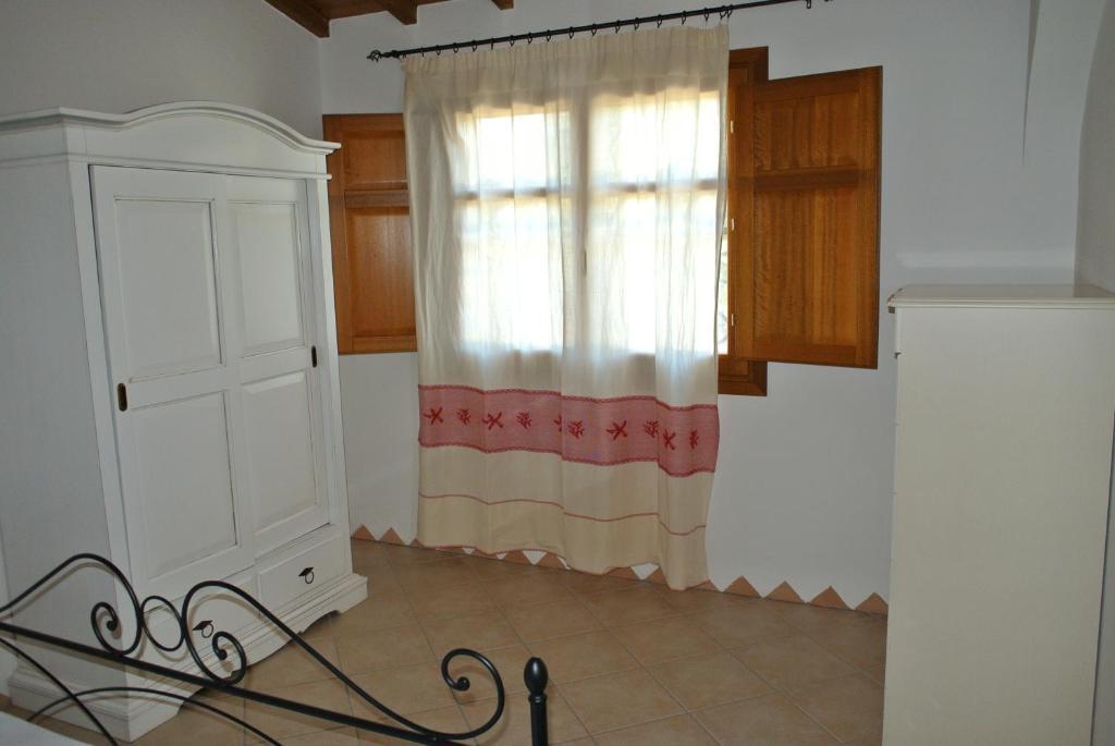 סאן תאודורו Residence Le Zagare חדר תמונה